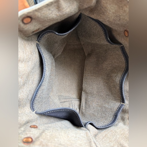 North End Bag Co. “The Claire” - Picture 14 of 16